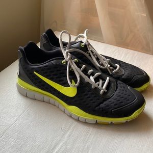 NIKE Free TR Luxe 2.0 training sneaker